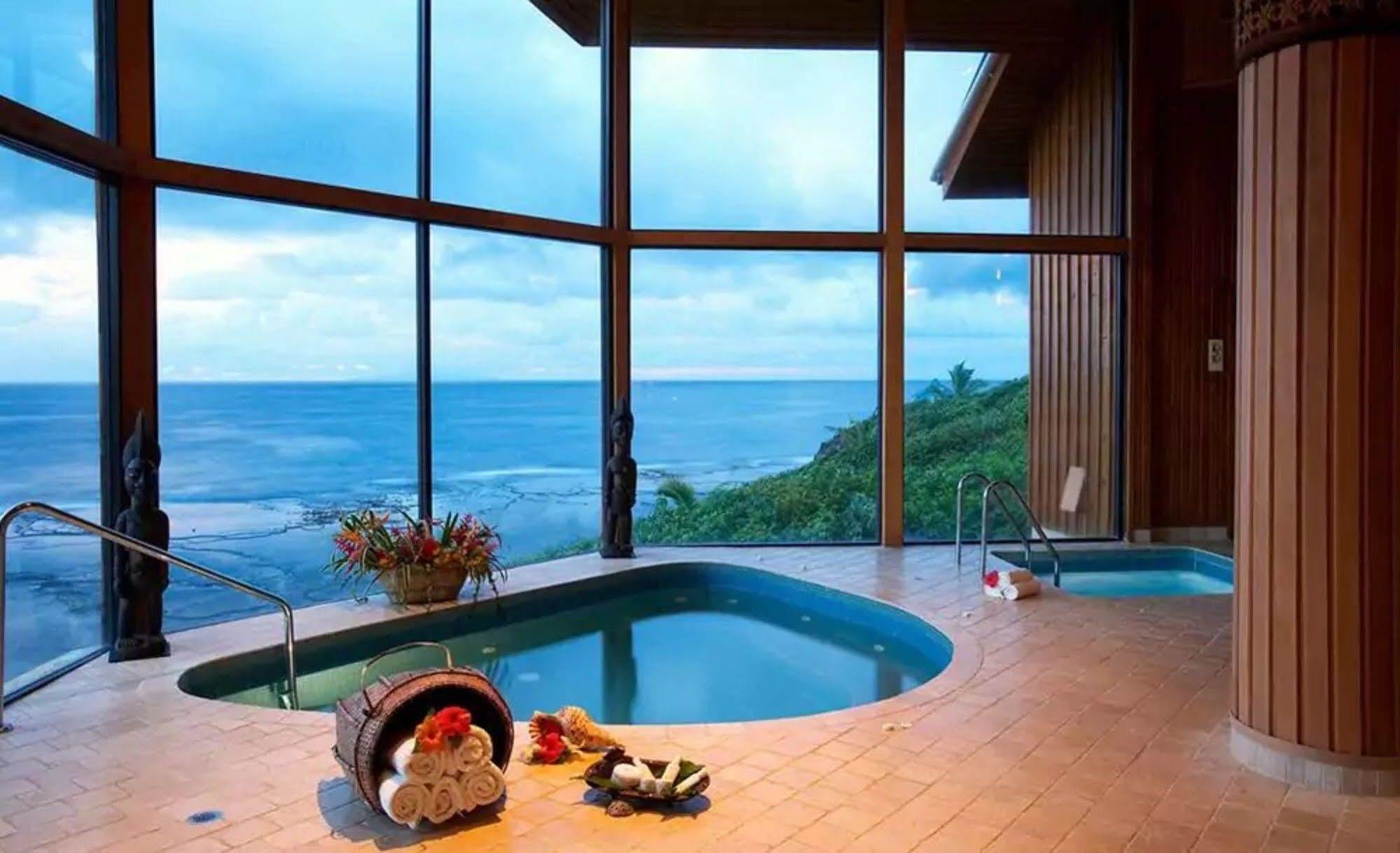 Namale Resort And Spa Савусаву Экстерьер фото